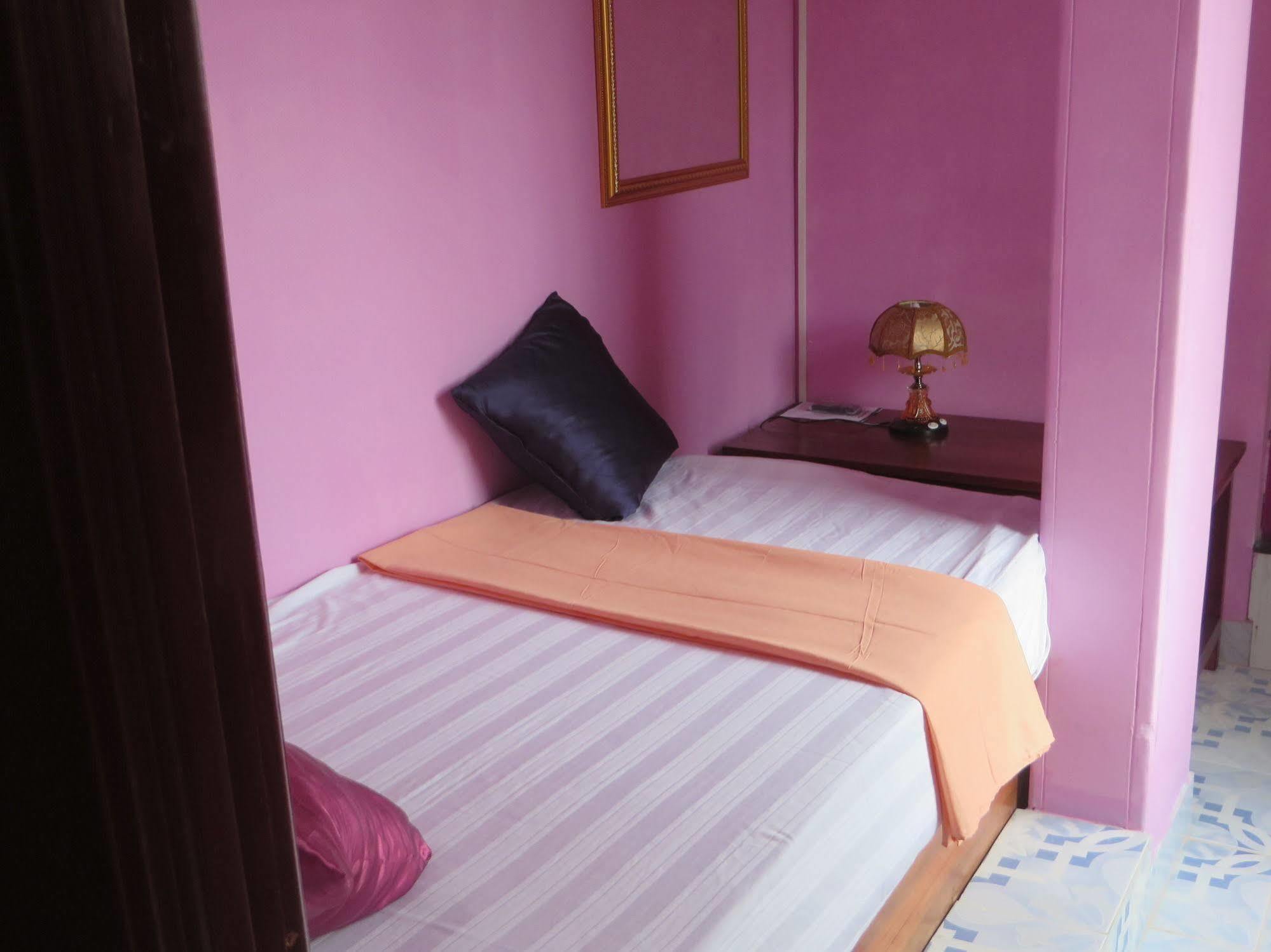 Blossom Rest Κάντι Εξωτερικό φωτογραφία