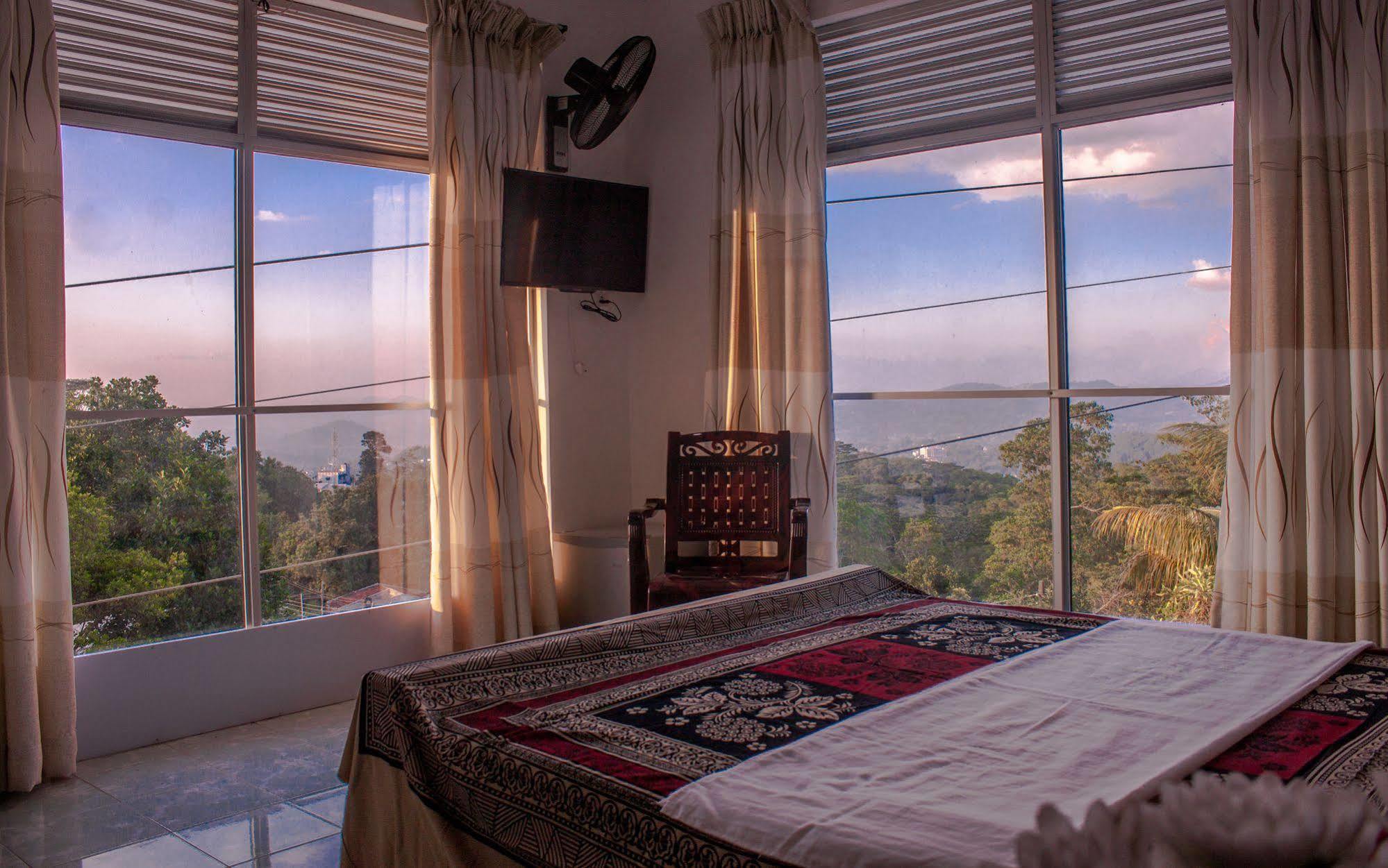 Blossom Rest Κάντι Εξωτερικό φωτογραφία